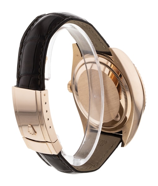 Rolex Sky-Dweller 326135